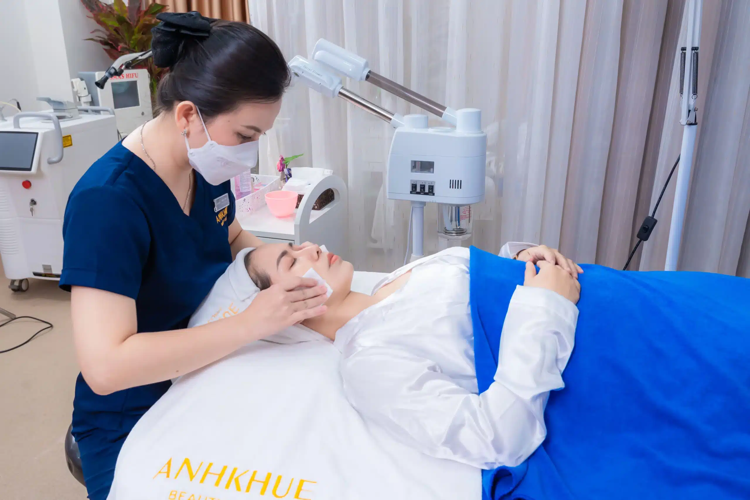 Liệu trình Skin Detox giúp làm sạch và nuôi dưỡng làn da từ sâu bên trong