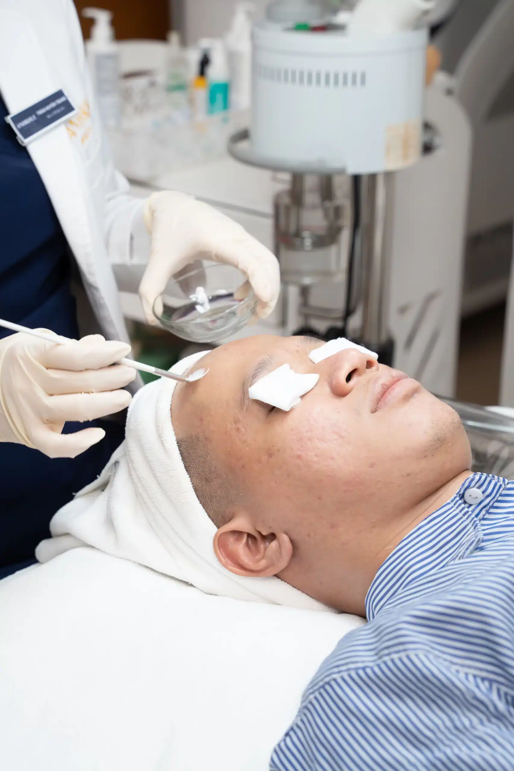 Peel da là phương pháp mang đến hiệu quả cao trong điều trị mụn, lỗ chân lông to, sắc tố và lão hóa da...