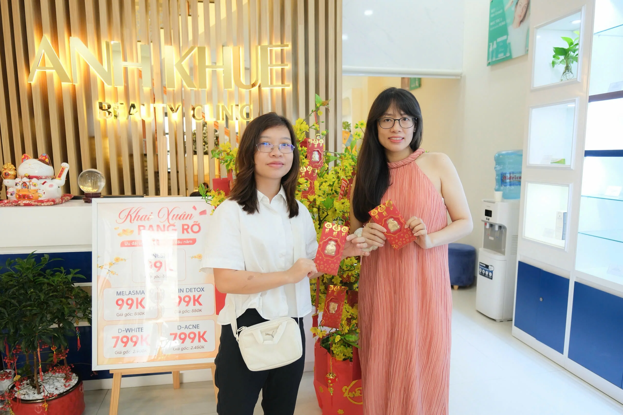 Khởi đầu năm mới với làn da khỏe đẹp cùng Anh Khuê, vì bạn xứng đáng rạng rỡ hơn mỗi ngày